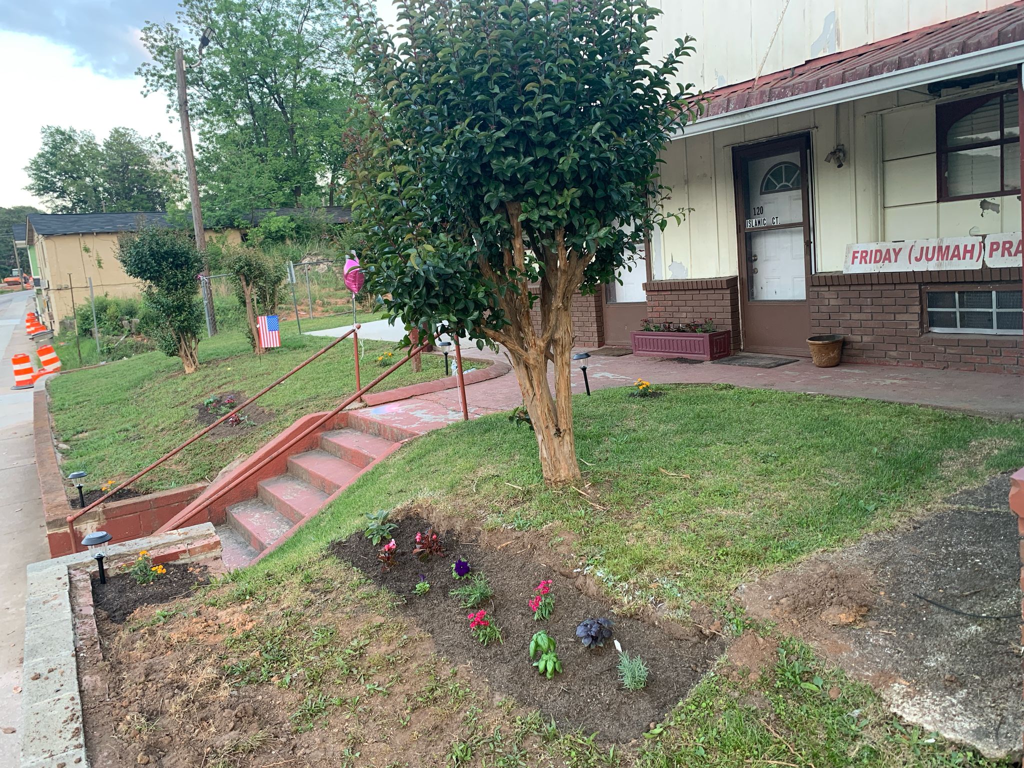 Lagrange Islamic Center